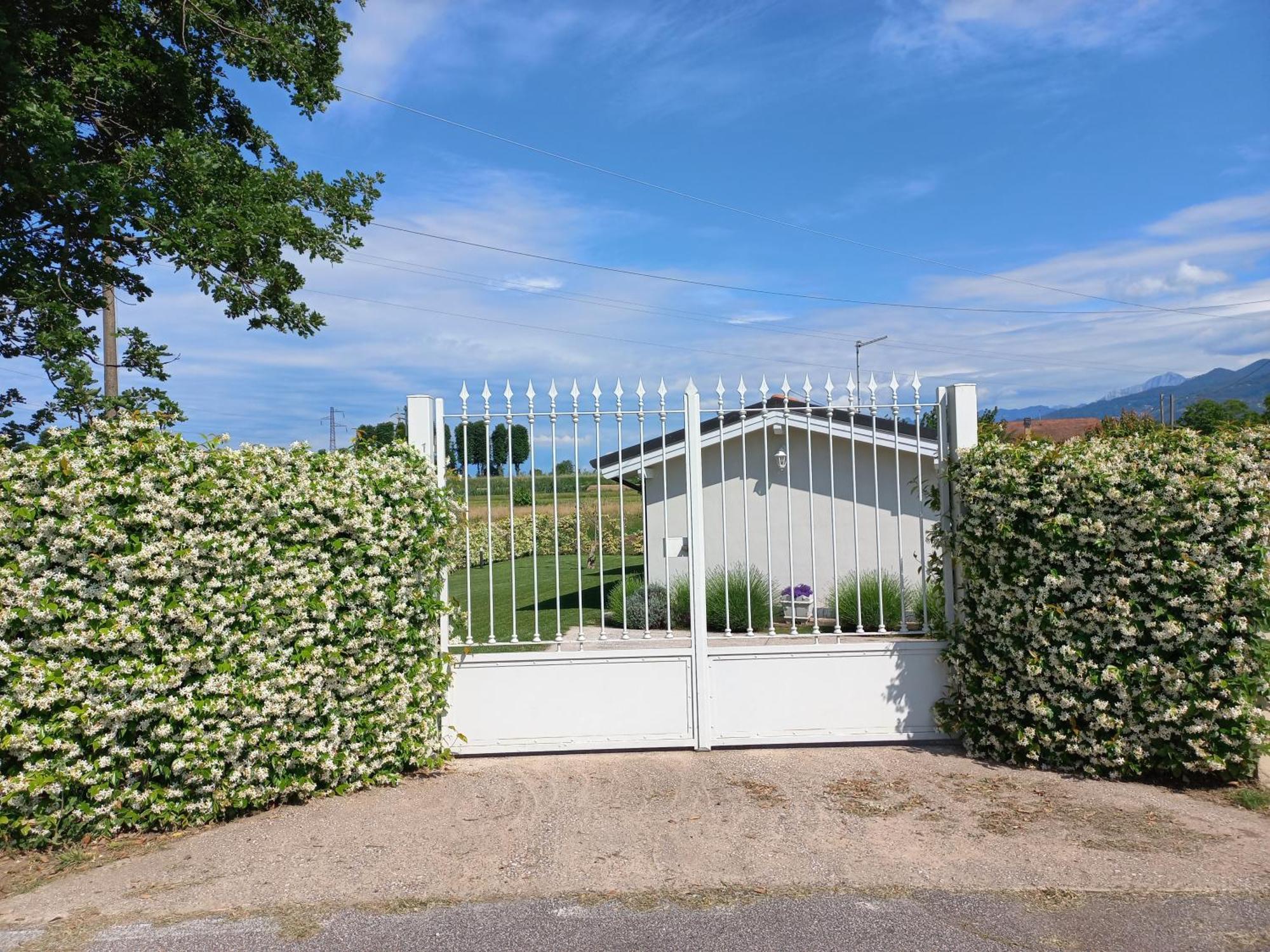 Rufus House Villa Mommio Exteriör bild